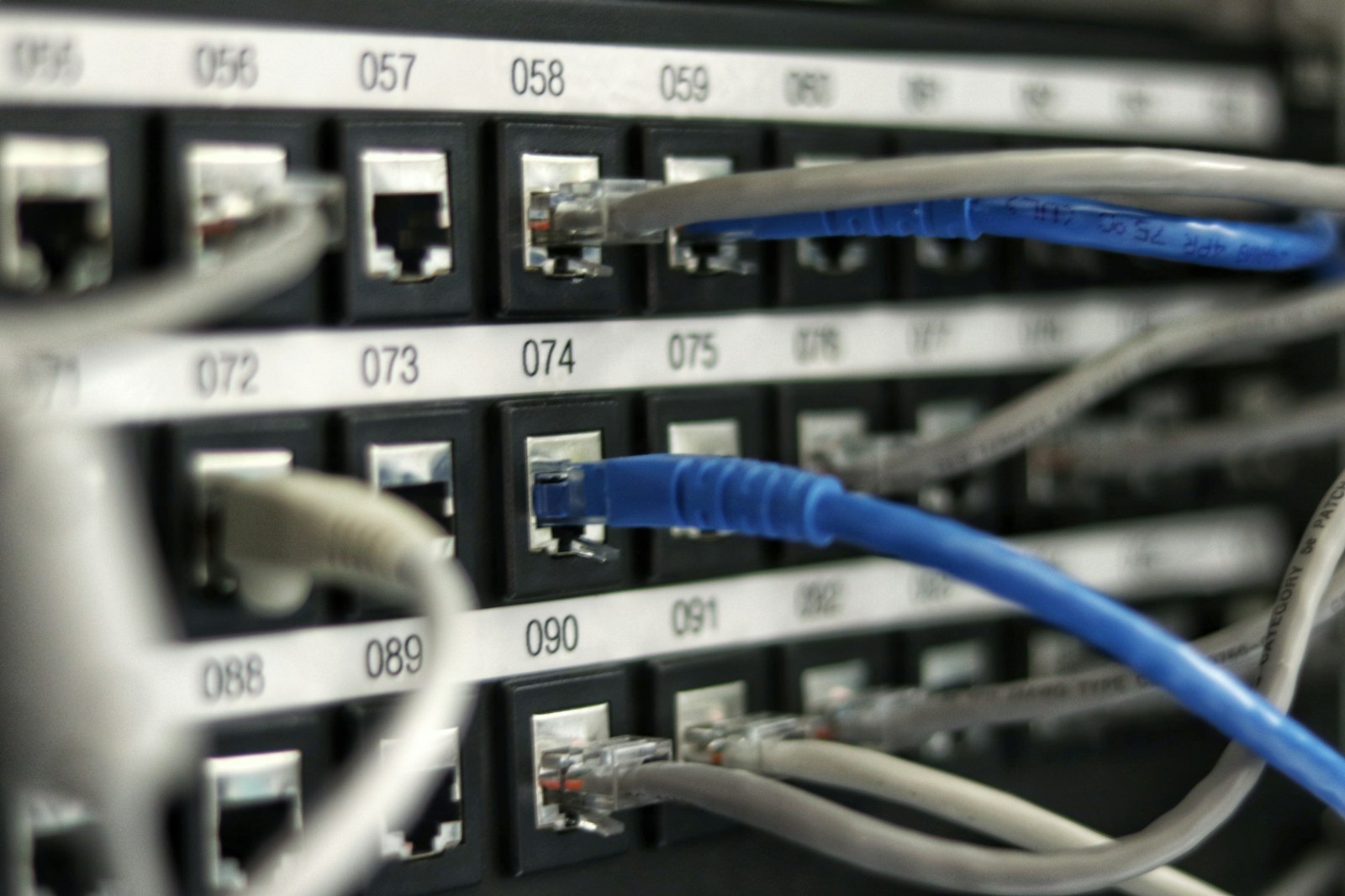 Industrial IoT Gateways Running Linux: Operations Guide